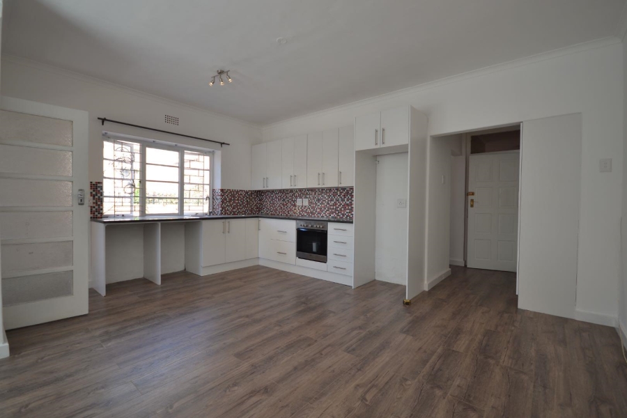 1 Bedroom Property for Sale in Sea Point Western Cape